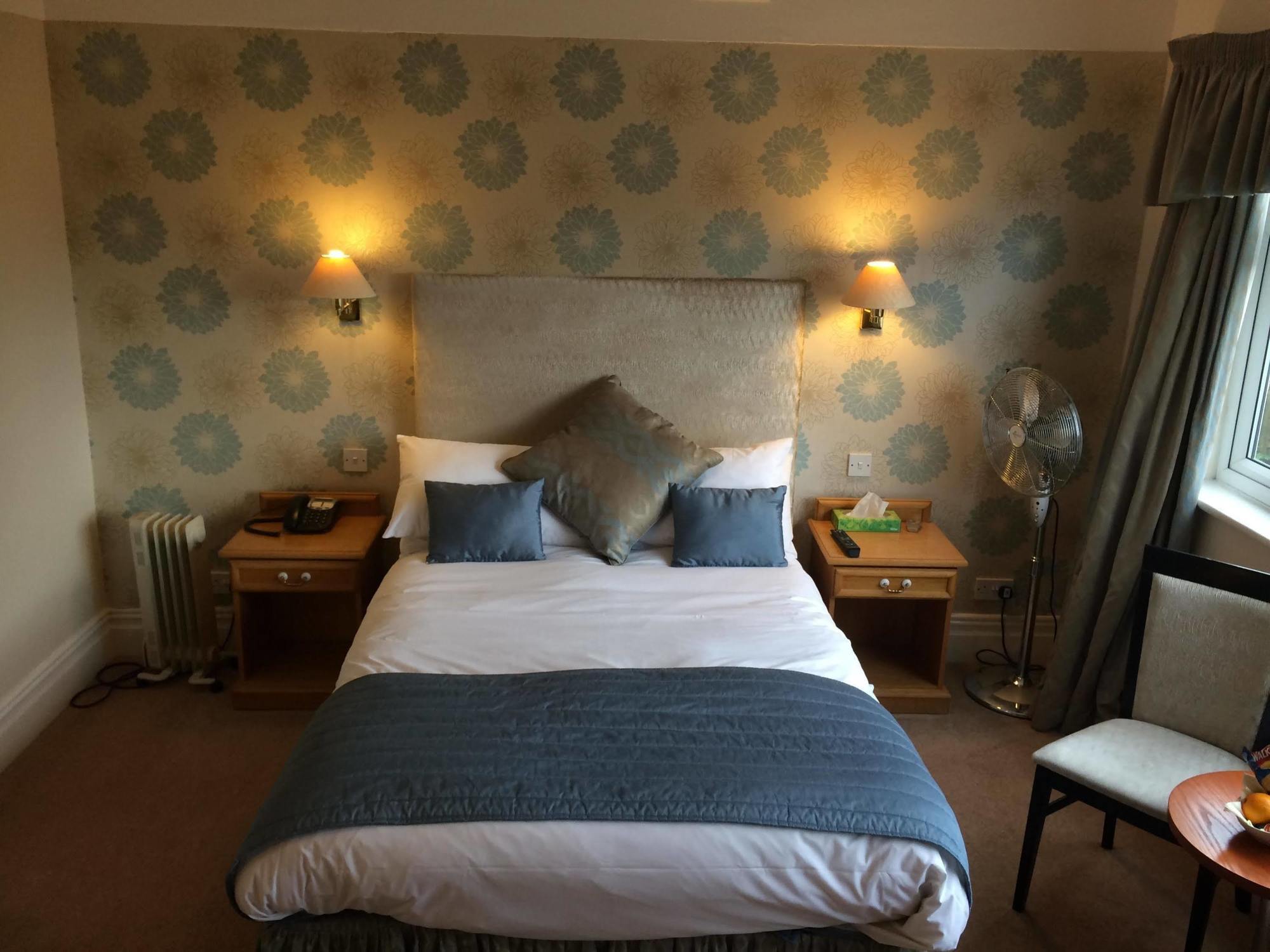 The Grove House Hotel ウォラシー エクステリア 写真